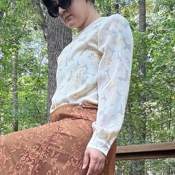 PENDELTON FLORAL BLOUSE / VINTAGE 80s / GRAY WITH CREAM FLOWERS! - Picture 8 of 8